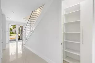 10471 NW 66th St, Doral, FL 33178 - Photo 31