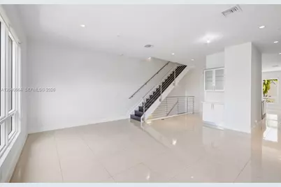 10471 NW 66th St, Doral, FL 33178 - Photo 45