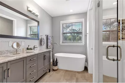 1031 NE 13th Ave #1031, Fort Lauderdale, FL 33304 - Photo 17