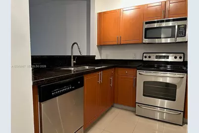 652 NE 63rd St #102, Miami, FL 33138 - Photo 5
