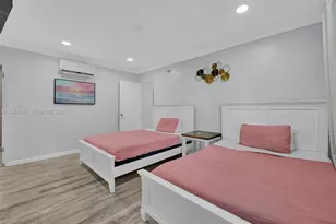 1716 SW 11th Ct, Fort Lauderdale, FL 33312 - Photo 9