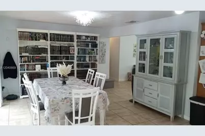 6645 Franklin St, Hollywood, FL 33024 - Photo 9