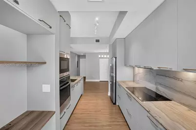 3232 SW 22nd Ter #601, Miami, FL 33145 - Photo 7
