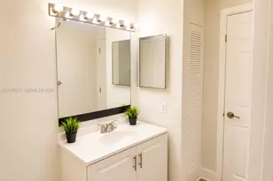 13060 Vista Isles Dr, Sunrise, FL 33325 - Photo 3