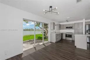 2123 SW 87th Terrace, Miramar, FL 33025 - Photo 9