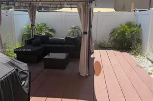 8929 W 35th Way, Hialeah, FL 33018 - Photo 11