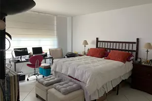 5700 Collins Ave, Miami Beach, FL 33140 - Photo 15