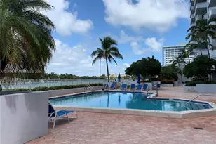 5700 Collins Ave, Miami Beach, FL 33140 - Photo 27