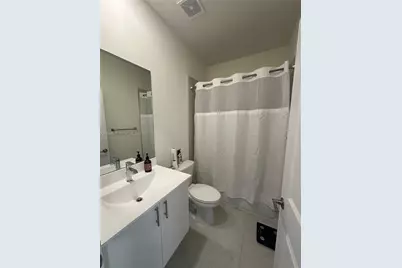 8001 NW 41st St #F-113, Doral, FL 33166 - Photo 9