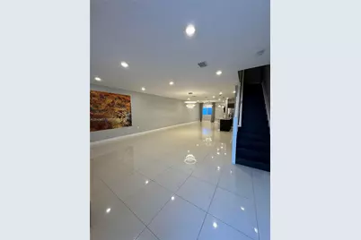 10421 NW 66th St #10421, Doral, FL 33178 - Photo 5