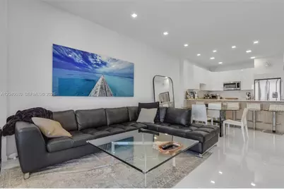 5701 Collins Ave #PH08, Miami Beach, FL 33140 - Photo 5