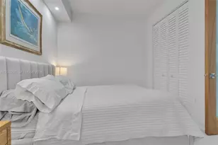 5701 Collins Ave, Miami Beach, FL 33140 - Photo 15