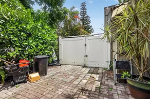2315 Johnson St, Hollywood, FL 33020 - Photo 29