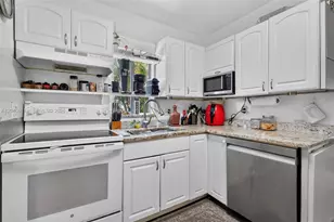 2315 Johnson St, Hollywood, FL 33020 - Photo 15