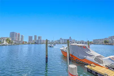462 Golden Isles Dr #211, Hallandale Beach, FL 33009 - Photo 31
