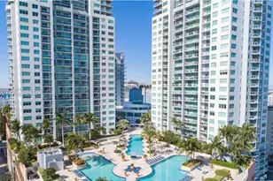 253 NE 2nd St, Miami, FL 33132 - Photo 23