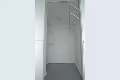 253 NE 2nd St #632, Miami, FL 33132 - Photo 31