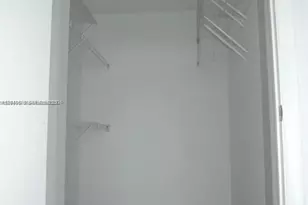 253 NE 2nd St, Miami, FL 33132 - Photo 31