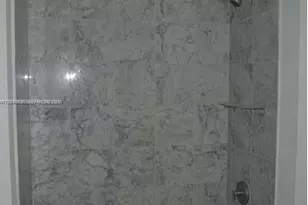 253 NE 2nd St, Miami, FL 33132 - Photo 29