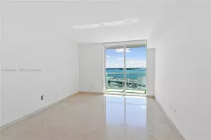 218 SE 14th St, Miami, FL 33131 - Photo 15