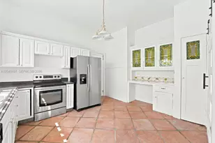 160 NE 44th St, Miami, FL 33137 - Photo 17