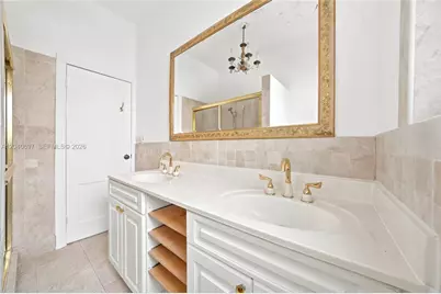160 NE 44th St #1, Miami, FL 33137 - Photo 15