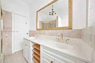 160 NE 44th St, Miami, FL 33137 - Photo 15