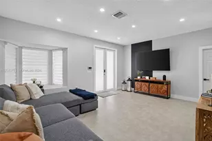 21462 SW 91st Ave, Cutler Bay, FL 33189 - Photo 5