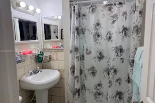 12600 Country Club Ln, Miami, FL 33167 - Photo 5