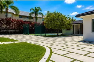 6940 SW 89th Ct, Miami, FL 33173 - Photo 3
