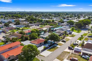 491 W 35th Pl, Hialeah, FL 33012 - Photo 41