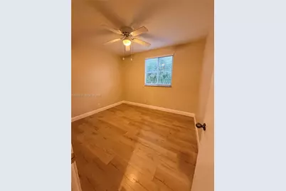 660 Sand Creek Cir, Weston, FL 33327 - Photo 11