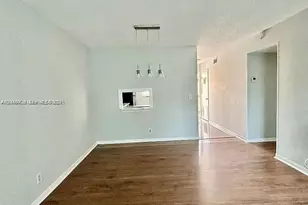 100 Berkley Rd, Hollywood, FL 33024 - Photo 5
