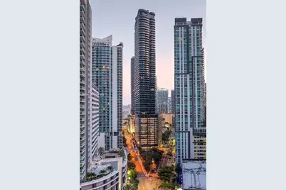 1000 Brickell Plz #4906, Miami, FL 33131 - Photo 25