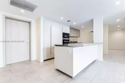 1000 Brickell Plz #4906, Miami, FL 33131 - Photo 7