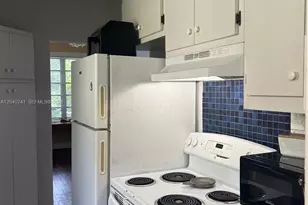 1209 Aguila Ave, Coral Gables, FL 33134 - Photo 9
