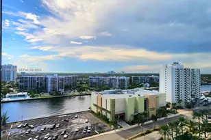 3505 S Ocean Dr, Hollywood, FL 33019 - Photo 33