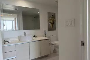 2602 E Hallandale Beach Blvd, Hallandale Beach, FL 33009 - Photo 17