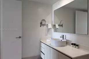 2602 E Hallandale Beach Blvd, Hallandale Beach, FL 33009 - Photo 21