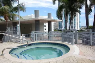 350 NE 24th St, Miami, FL 33137 - Photo 3