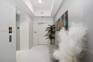 851 NE 1st Ave, Miami, FL 33132 - Photo 7