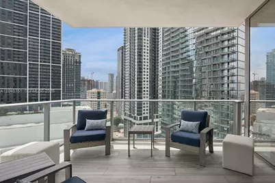 851 NE 1st Ave #1711, Miami, FL 33132 - Photo 3