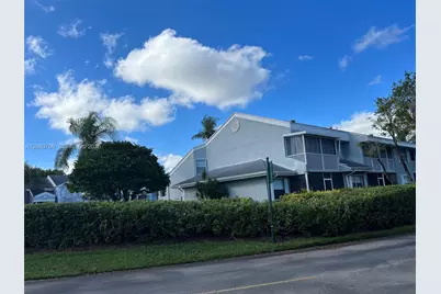 2604 SE 21 St #A 202, Homestead, FL 33035 - Photo 3