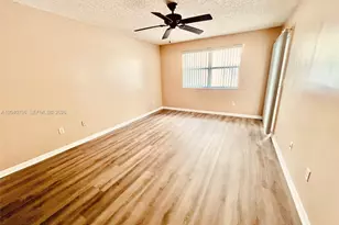 2604 SE 21 St, Homestead, FL 33035 - Photo 11