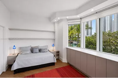 16400 Collins Ave #TH-4, Sunny Isles Beach, FL 33160 - Photo 11