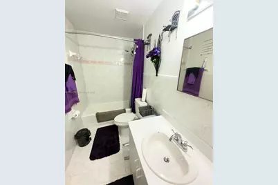 19251 NW 33rd Ave, Miami Gardens, FL 33056 - Photo 17