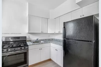 350 75th St #205, Miami Beach, FL 33141 - Photo 7