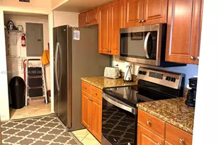 6917 Collins Ave, Miami Beach, FL 33141 - Photo 3