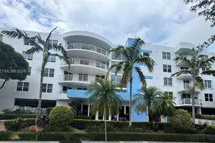 1555 N Treasure Dr, North Bay Village, FL 33141 - Photo 1