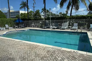 1555 N Treasure Dr, North Bay Village, FL 33141 - Photo 21